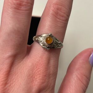 Vintage Urn Ring